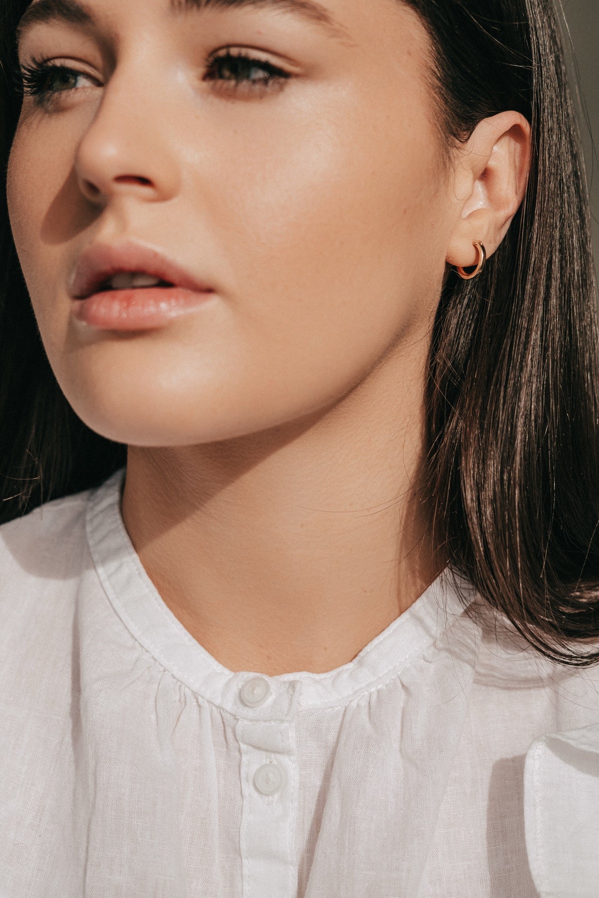 Huggie Hoops, 13 mm, detail
