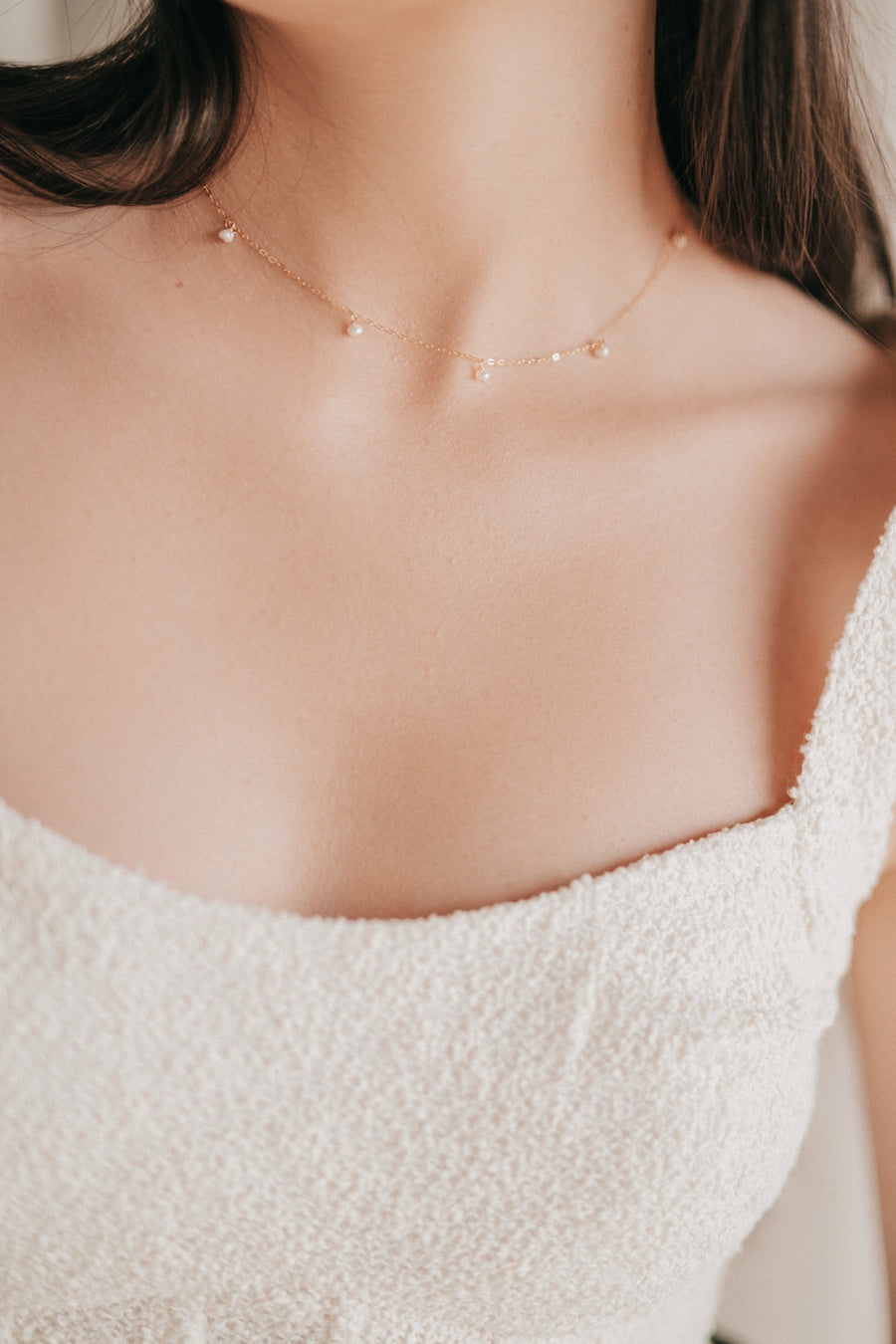 Tiny Pearl Choker